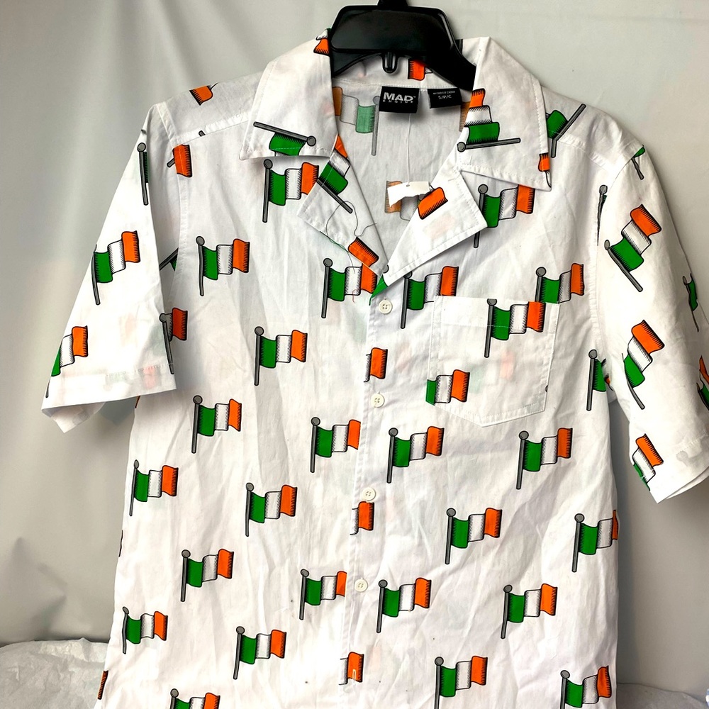 Mad Engine White Ireland Flag Irish Short Sleeve Button Down Shirt